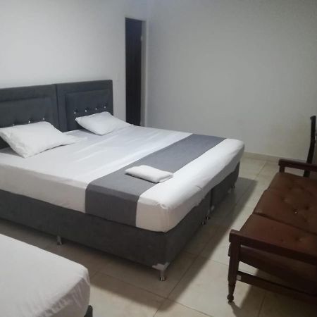 Hotel Neiva Urdaneta Exteriér fotografie